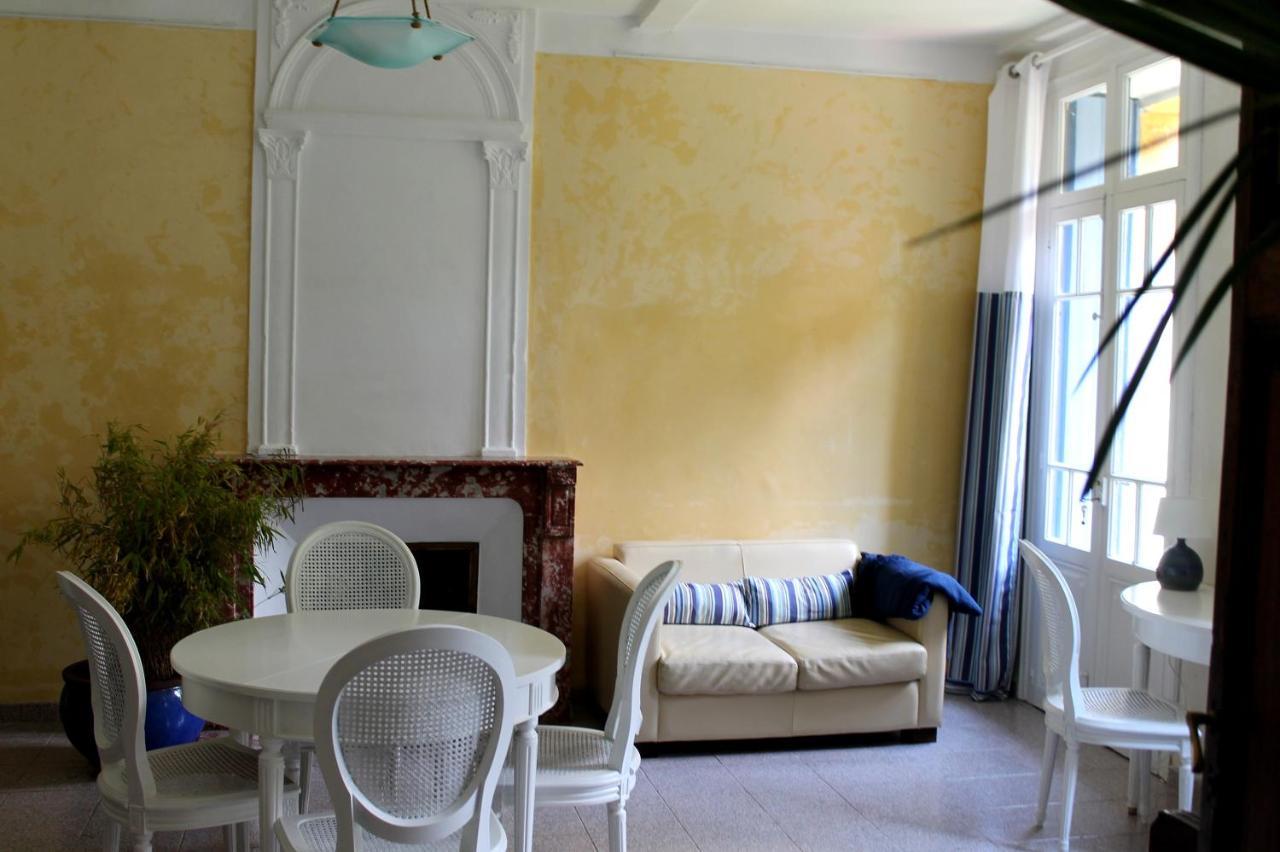 Les Loges De La Suite Prades  Exterior photo